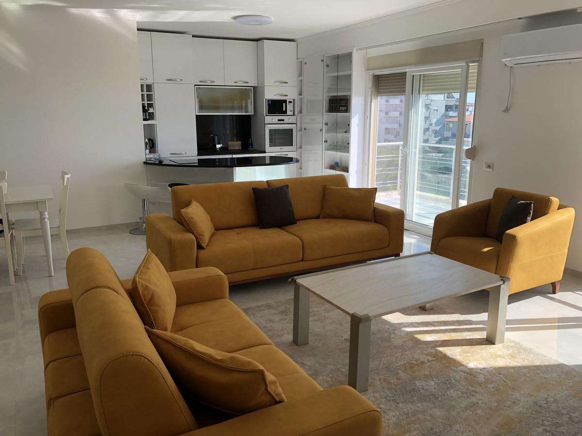 Alba Luxury Apartment Durrës Esterno foto