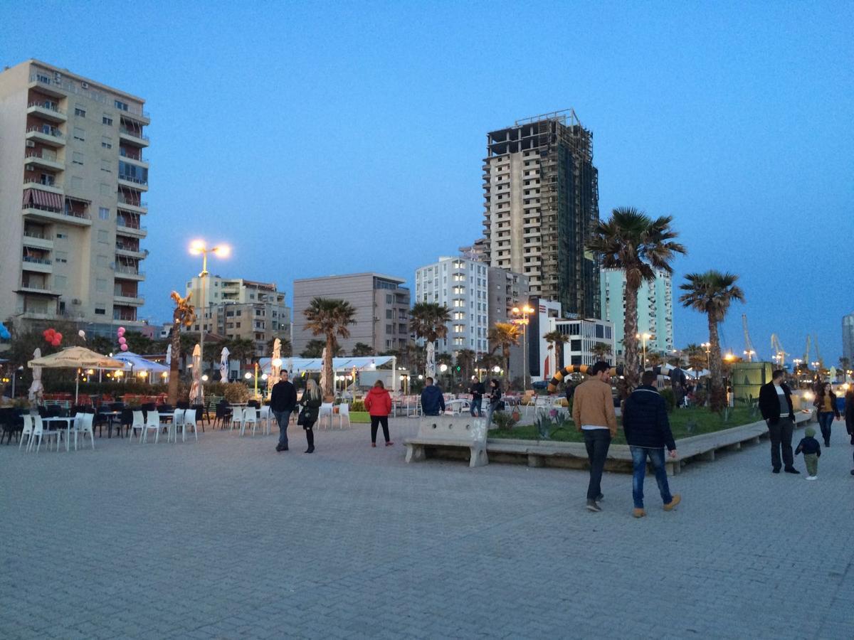 Alba Luxury Apartment Durrës Esterno foto